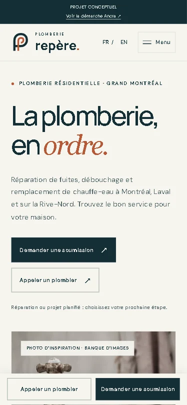 Mobile French homepage of the Plomberie Repère WordPress concept showing persistent call and estimate actions